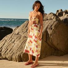 Load image into Gallery viewer, Archies Thongs Sangria