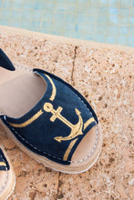 Load image into Gallery viewer, 2005 BABY SILK MARINERA ST TROPEZ - Noosa Footwear Co.