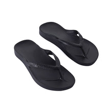 Load image into Gallery viewer, ARCHIES THONGS BLACK - Noosa Footwear Co. 